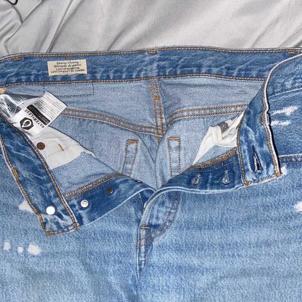 Levi’s 501 - Picture 2 of 4